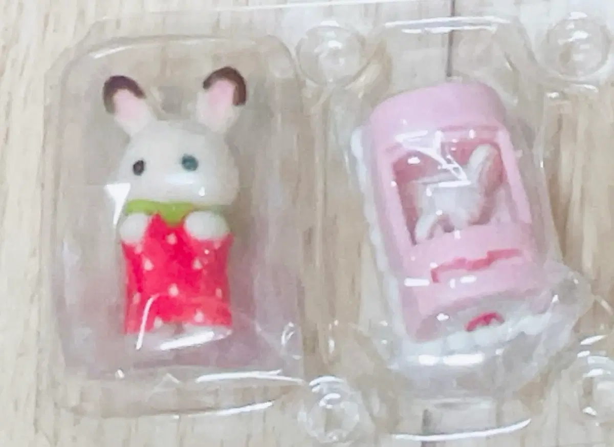 실바니안 레어 인기 많은 케이크파티 초코토끼 딸기케이크 카 미개봉 새상품