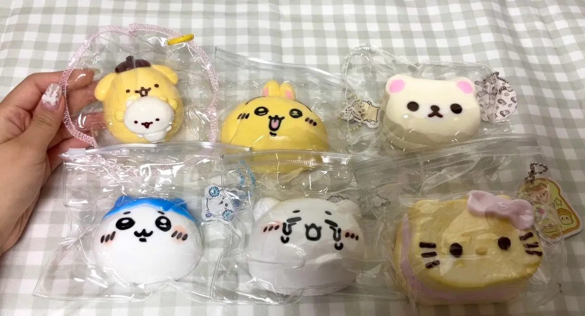 먼작귀 치이카와 리락쿠마 헬로키티 폼폼푸린 말랑이