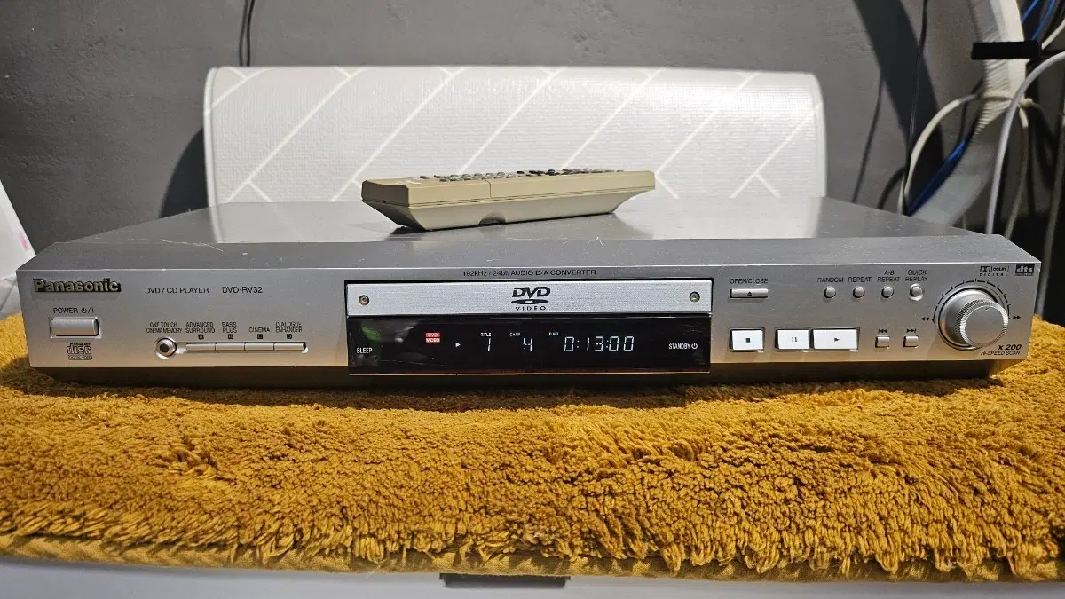 파나소닉 DVD/CD 플레이어 DVD-RV32