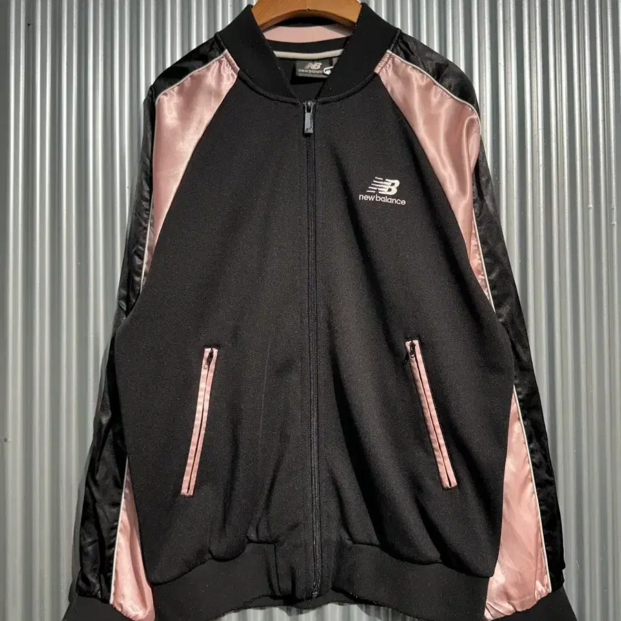 [M/95] 뉴발란스 New Balance 보스턴 백자수 스카쟌 보머 자켓