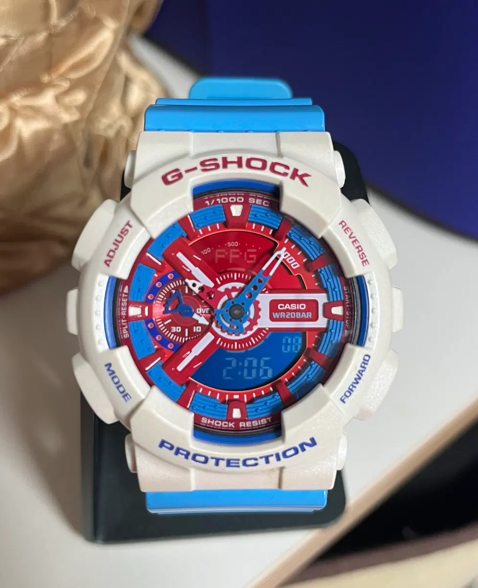 카시오 G-SHOCK GA-100 빅페이스 도라에몽