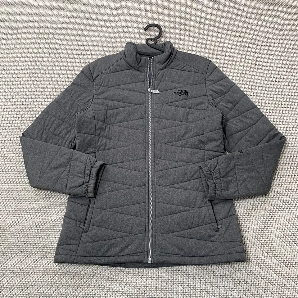 L 노스페이스 VX 여성 경량패딩 B.6105