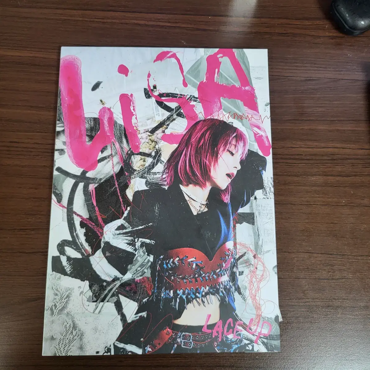 LiSA 7집 LACE UP 초회생산반A 판매합니다