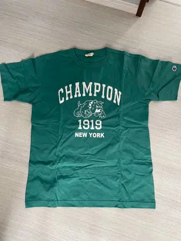 미사용 새상품 Champion 그린 T셔츠 M 여성용 티셔츠