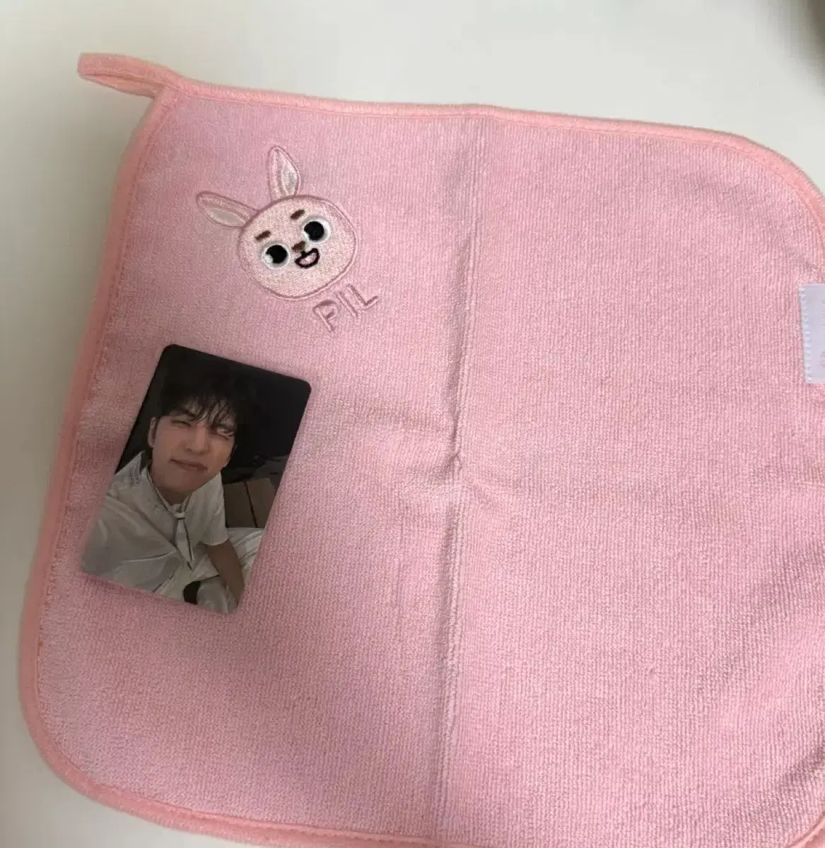 원가+포카) 데이식스 원필 데케이드 고양콘 데니멀즈 핸드타월 피어텐 팬미팅 윙크포카 오프4만