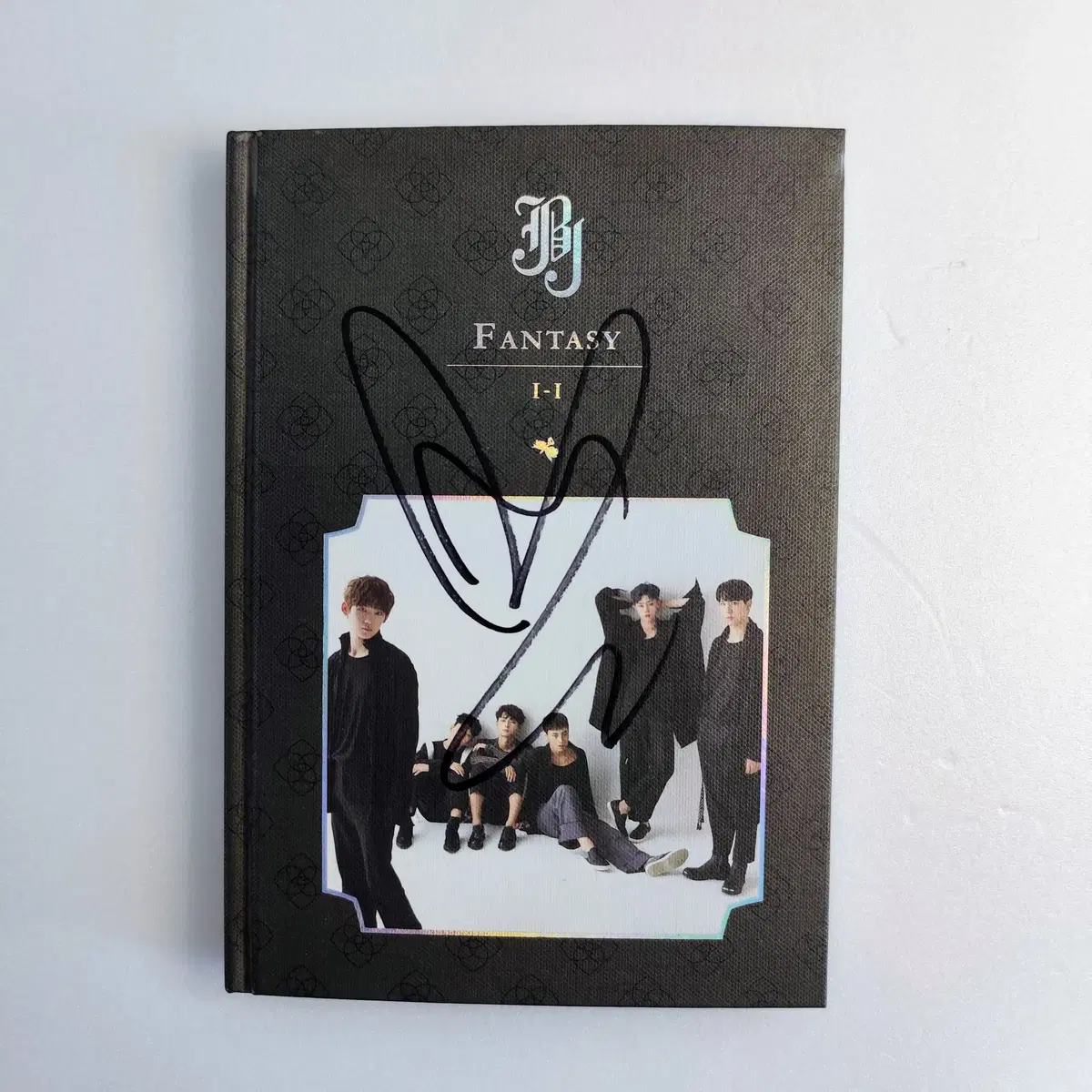 [친필사인] JBJ 미니 1집 Fantasy (Vol.I-I)