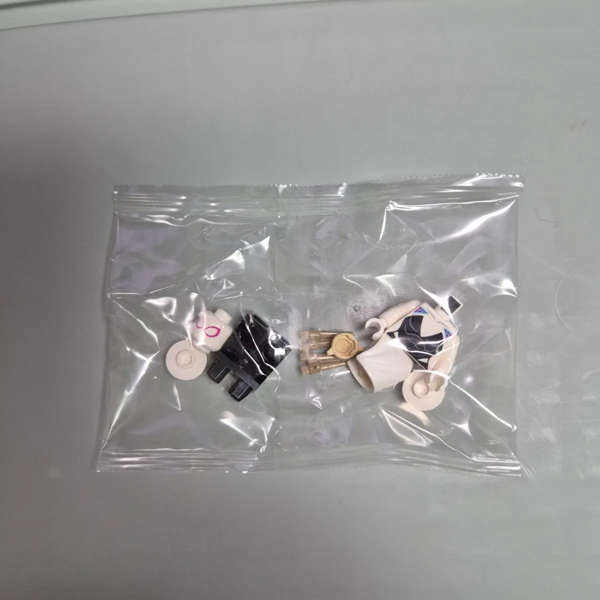 레고 76340 고스트 스파이더 그웬