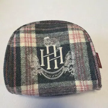 House of Herme 2022년 홀리데이 한정판 파우치 핑크