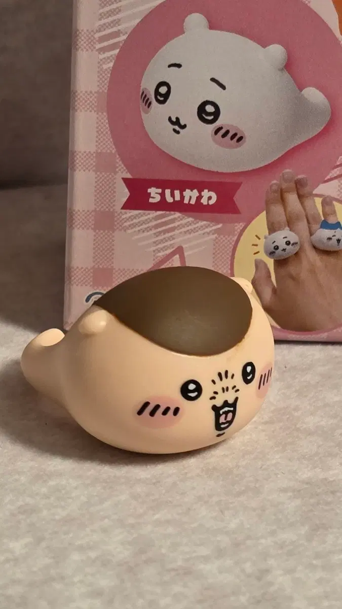 새상품) 치이카와 쿠리만쥬 반지 피규어 모몽가 하치와레 우사기 랏코 키링 인형