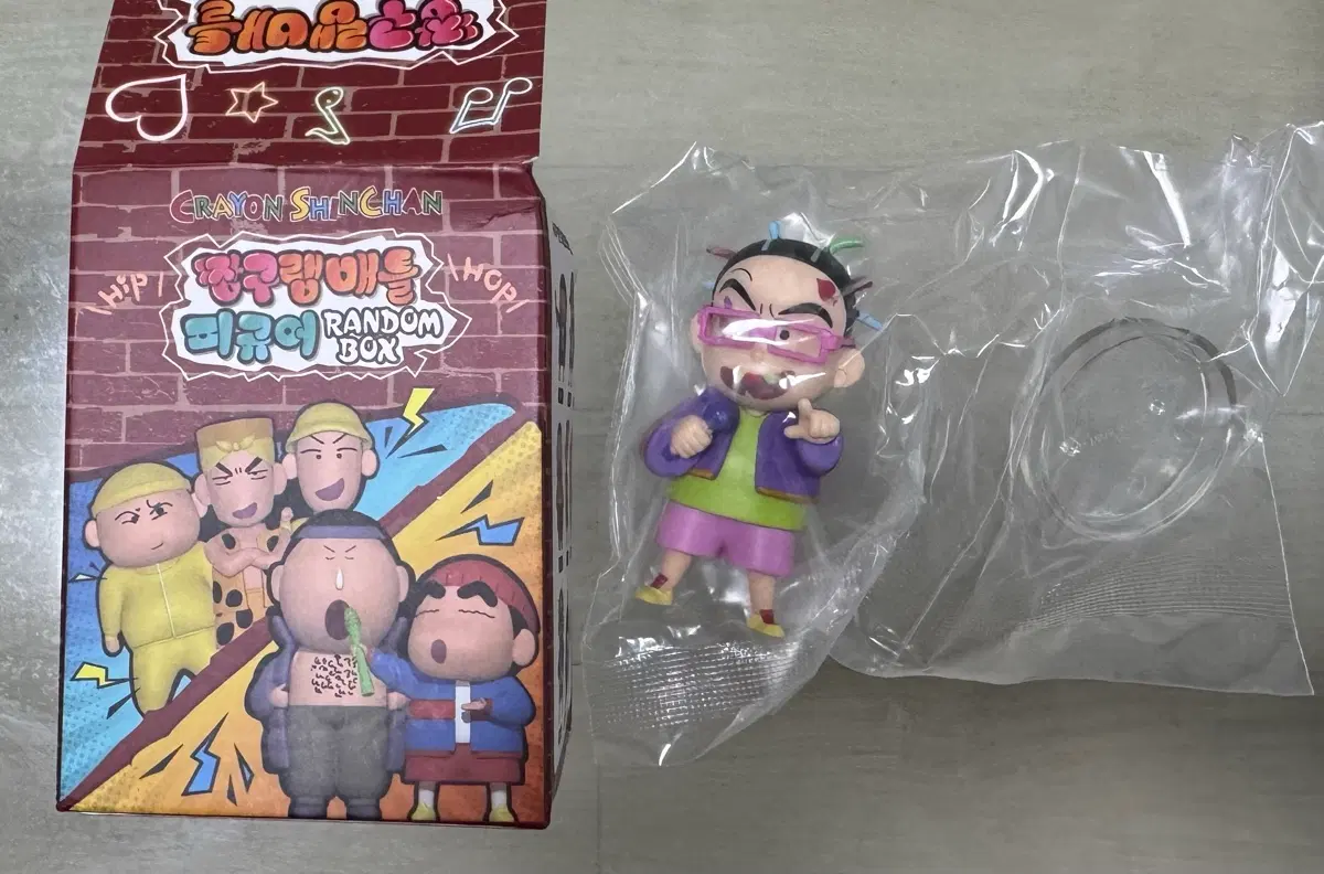 [새상품] 짱구 랩배틀 피규어 (론파옹)