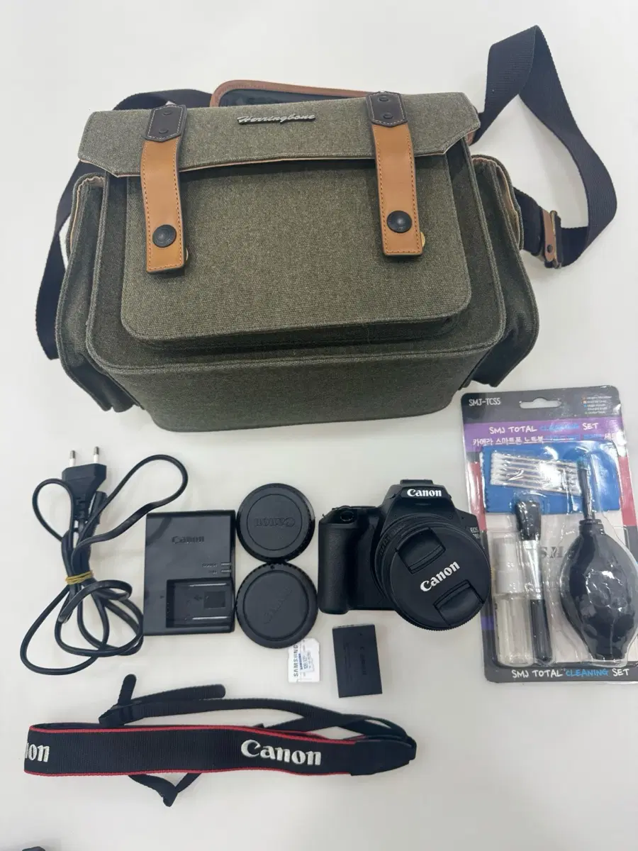 캐논 200d ii 렌즈 세트 (2천컷) + 구성품 200d 마크 2