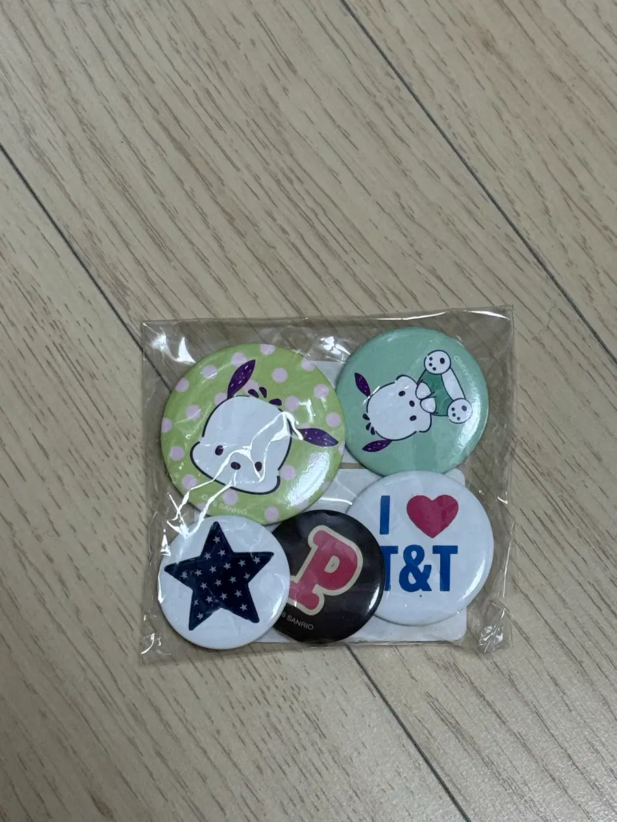 포차코 캔뱃지