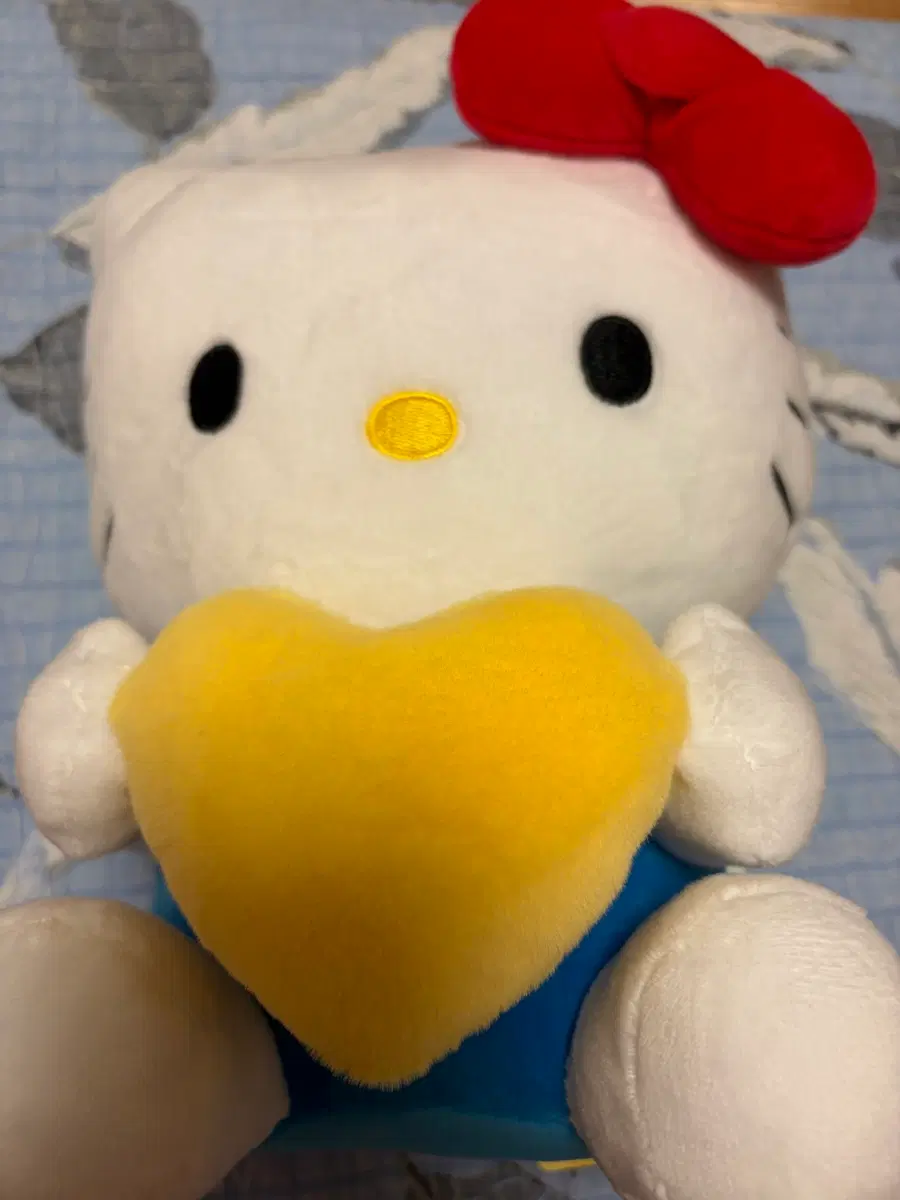 키티인형 퍼 하트