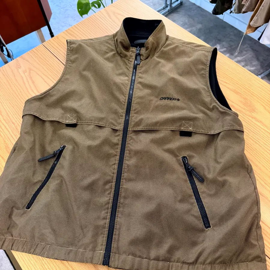 Levelwear Reversible Vest