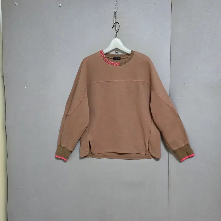 발렌시아 활용하기좋은 티셔츠 55 n9609