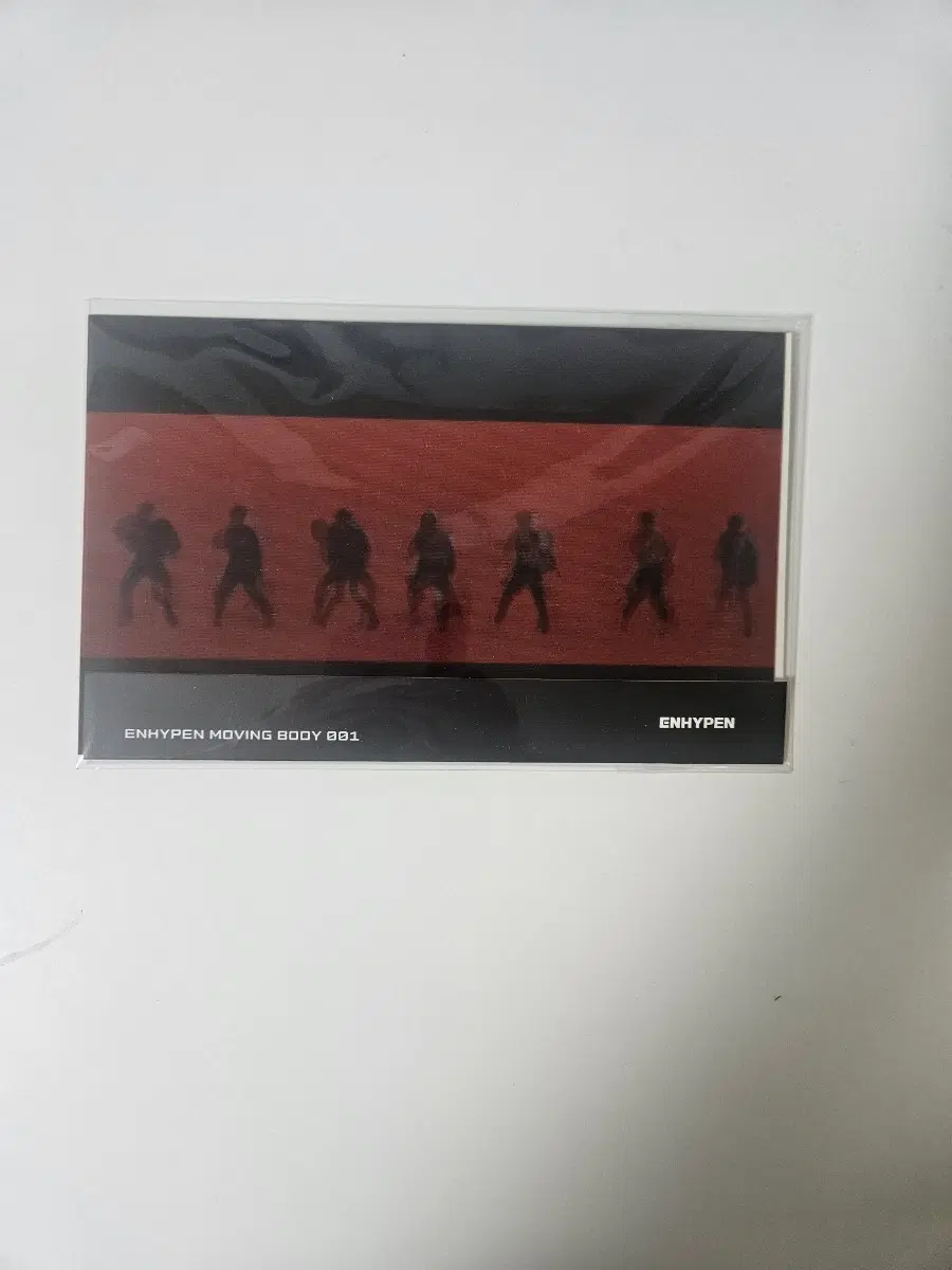 엔하이픈 MOVING BODY 001 포토