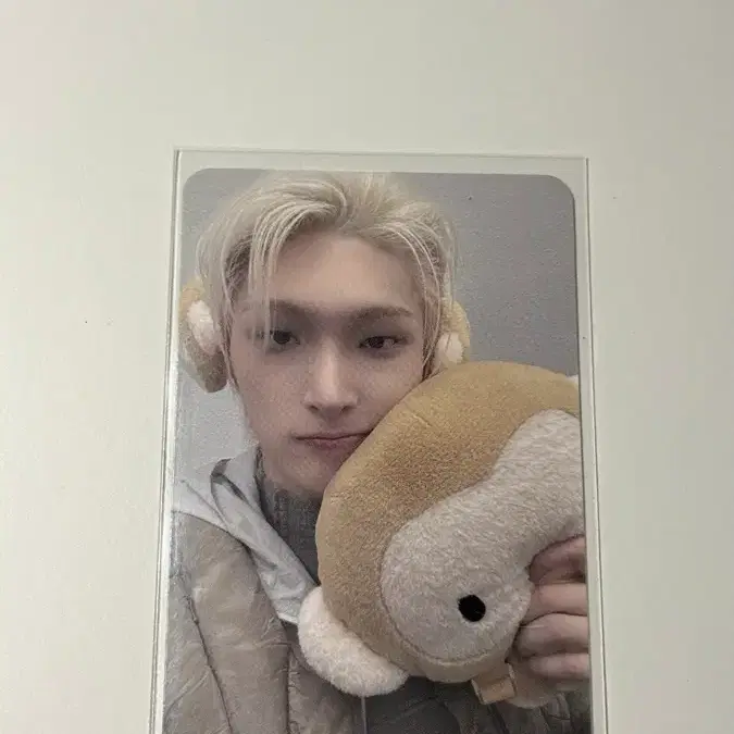 에이티즈 골든아워4 프롬 포카 민기