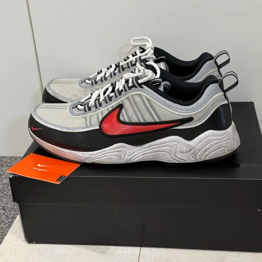 박스풀세트 나이키 코리아 줌 스피리돈 spiridon