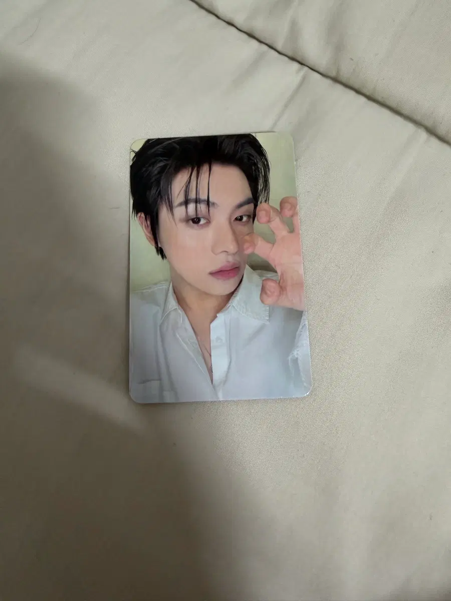 이리오 앨범 포카