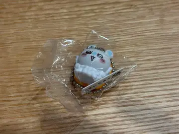 치이카와 (먼작귀) 쿠라스시 콜라보 미니 피규어 스트랩 모몽가