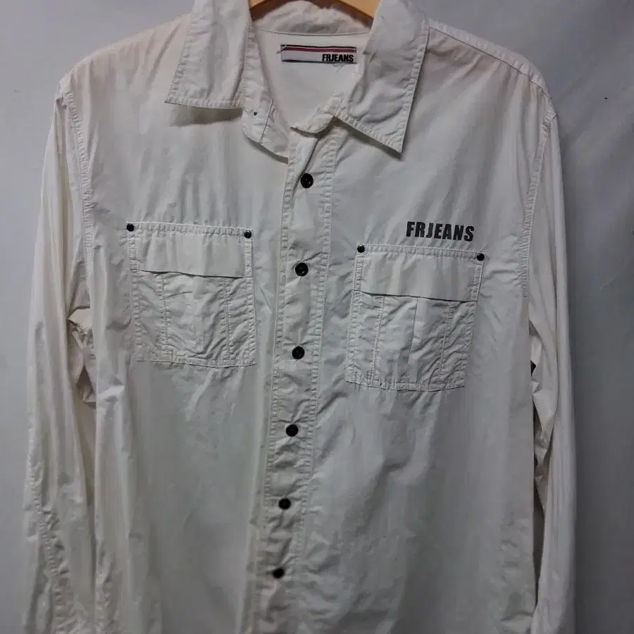 FRJEANS 화이트 셔츠105