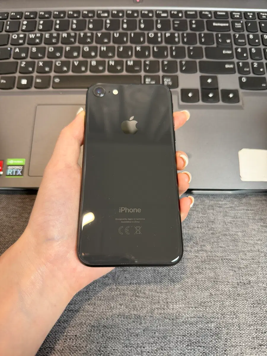 A26 s급 아이폰8 64기가 무음
