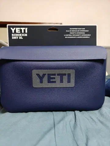 YETI SIDEKICK DRY 3L 방수 기어 케이스