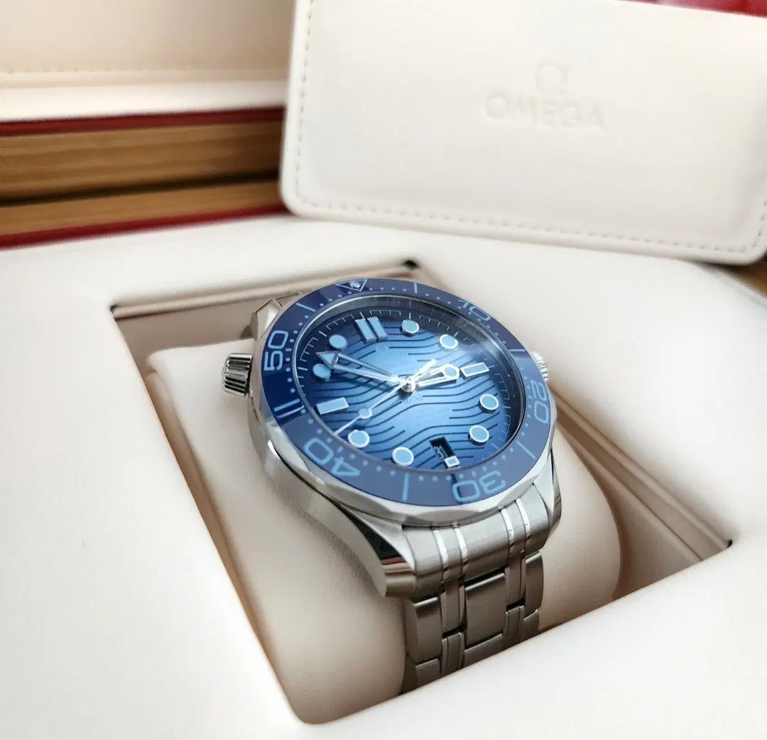 오메가 씨마스터 다이버 300 청판 썸머블루 42mm