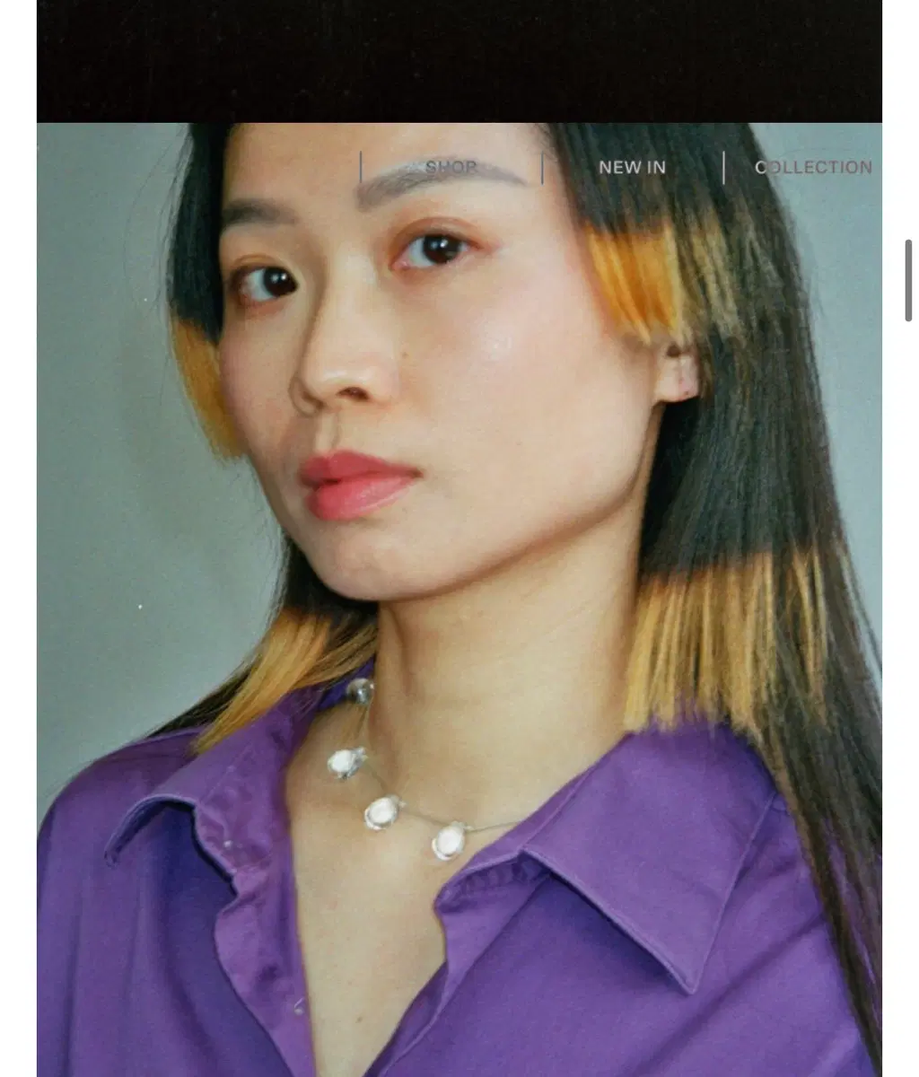 Sisijoia 시시조이아 Noue necklace 목걸이 clear/beige cord