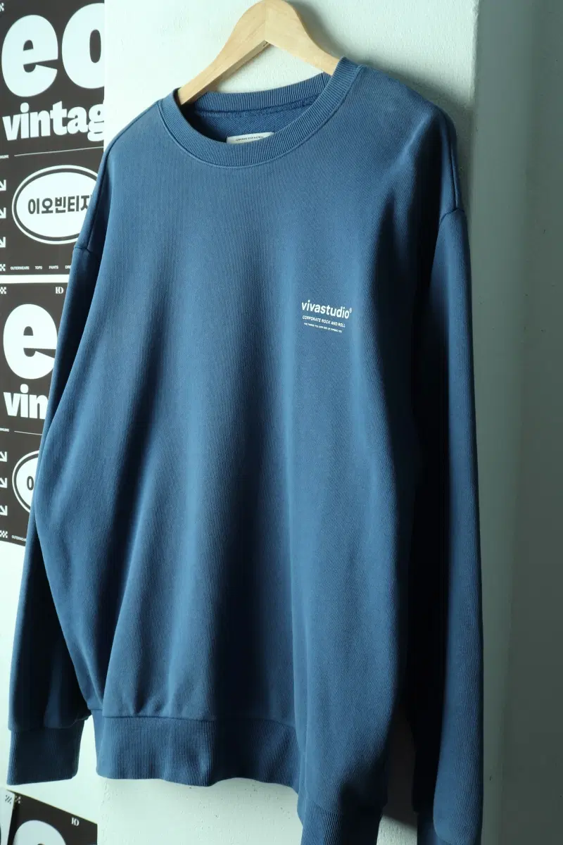 (XL-2XL) 비바스튜디오 맨투맨 티셔츠 페이딩 에이징-H38528