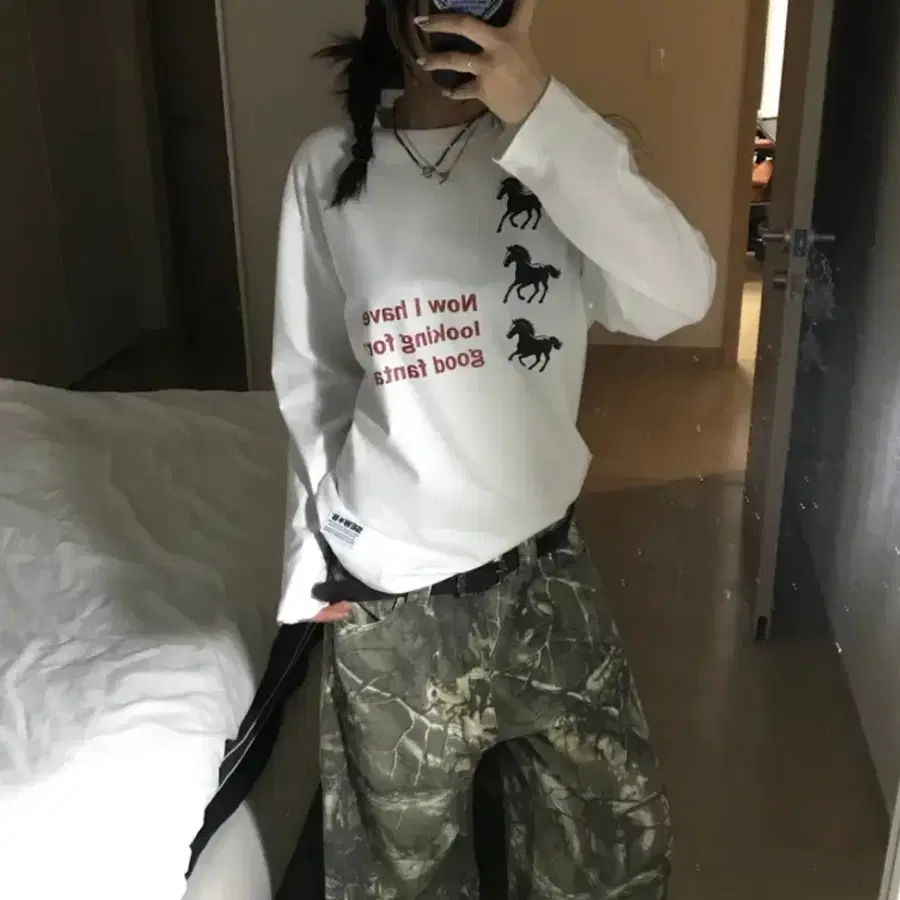 홀스 롱슬리브