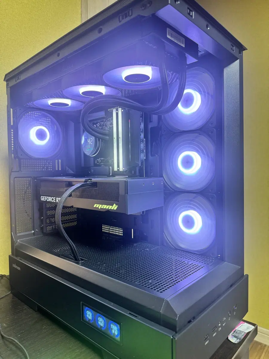 컴퓨터(9800X3d + 5080) 983d18