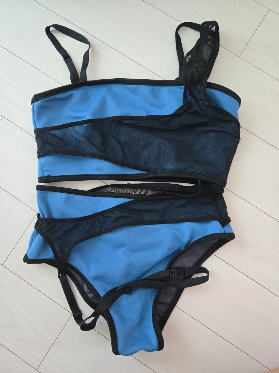 폴핏 폴웨어 비대칭 블루(재당근)