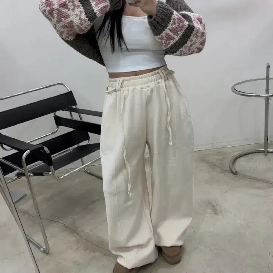 리리스 양기모 리벳 끈 투웨이 와이드 조거팬츠 아이보리