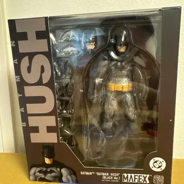 MAFEX [ 배트맨 '허쉬' 블랙 Ver. ]