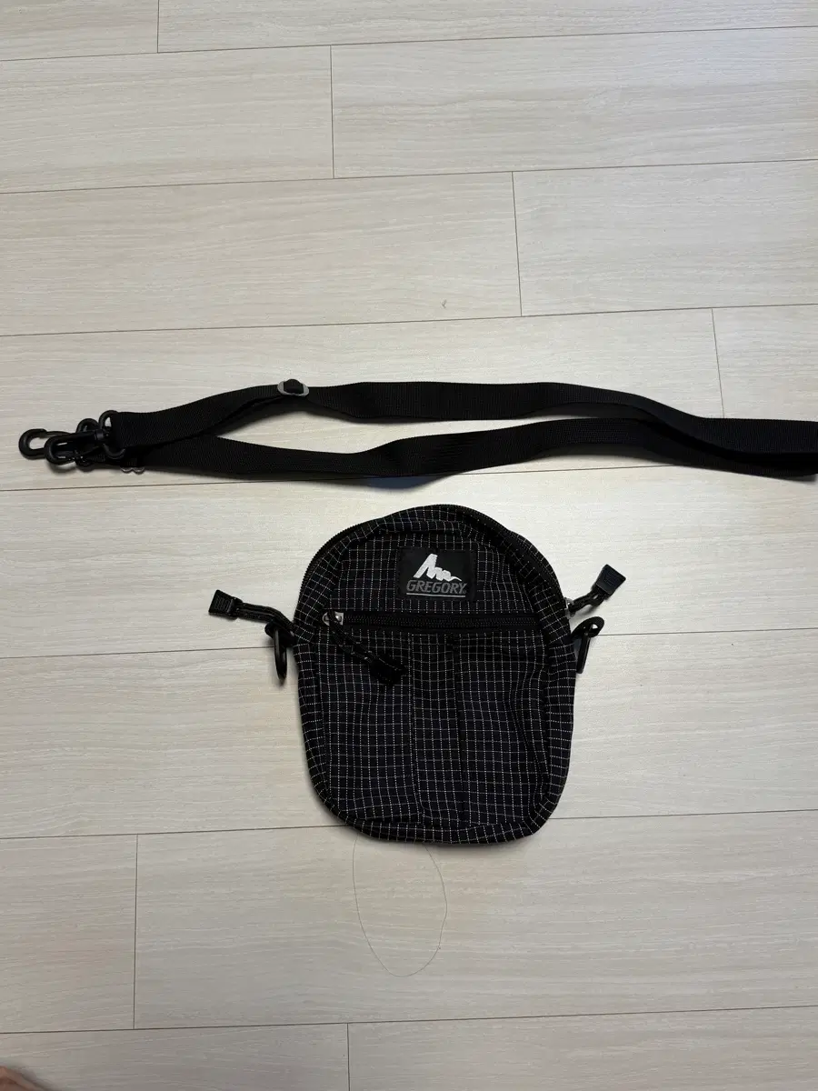 그레고리 구로고 스펙트라 파우치 M made in usa