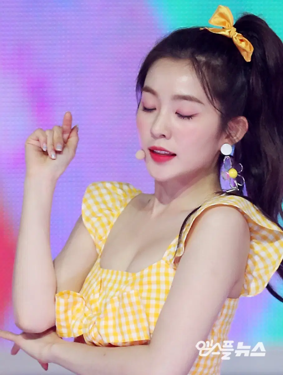 레드벨벳 아이린 느낌 옐로우 체크 원피스 새상품