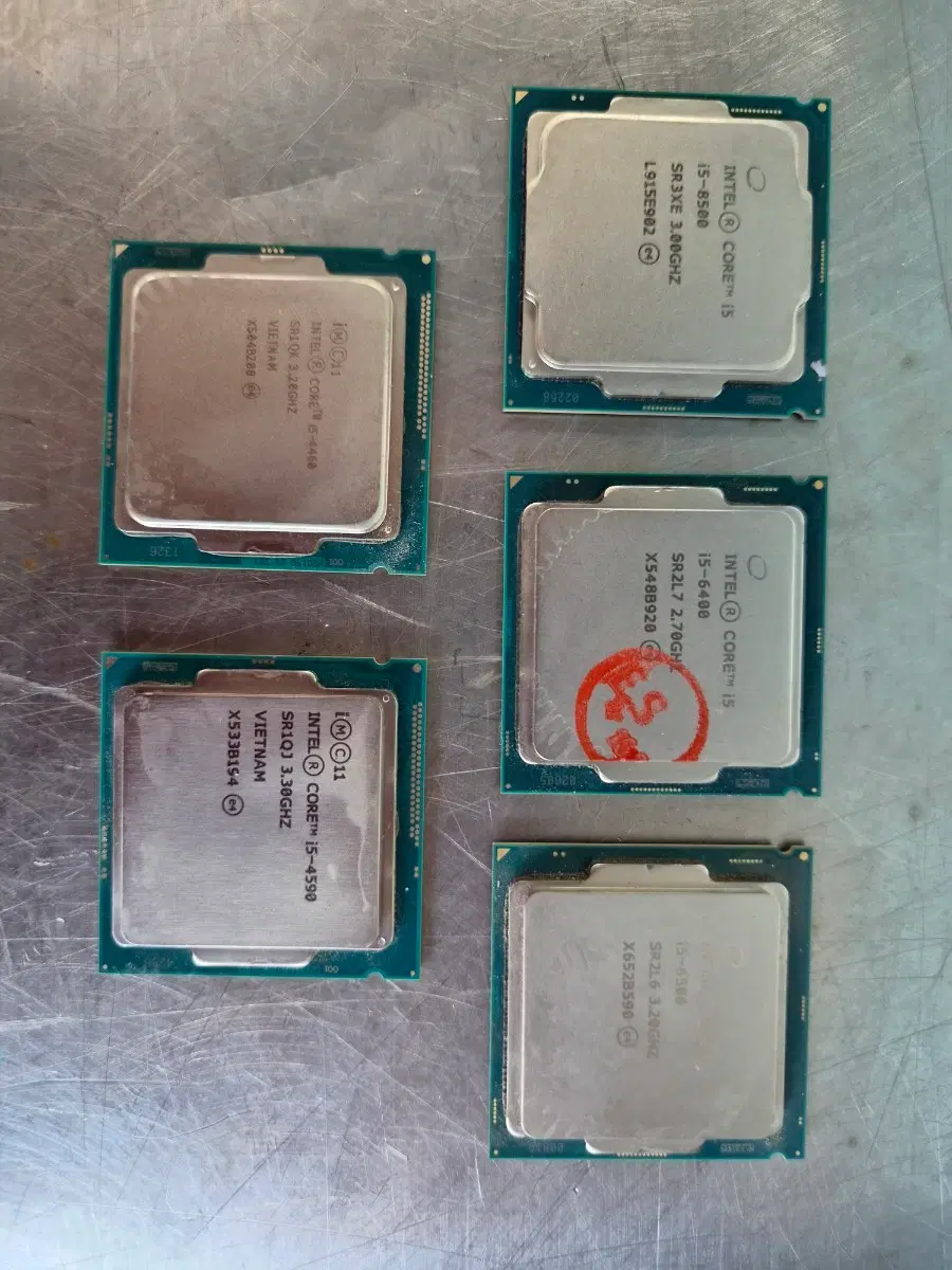 인텔 코어 i5-8500/6400/4590/4460/6500 CPU 5개