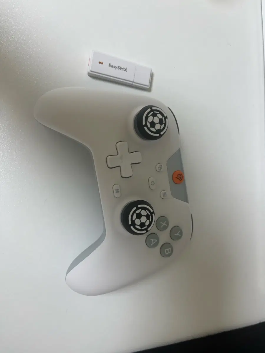 EasySMX 무선 컨트롤러 화이트 + USB 동글