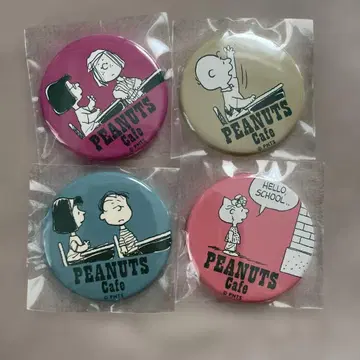 PEANUTS Cafe 캔뱃지 4종 세트