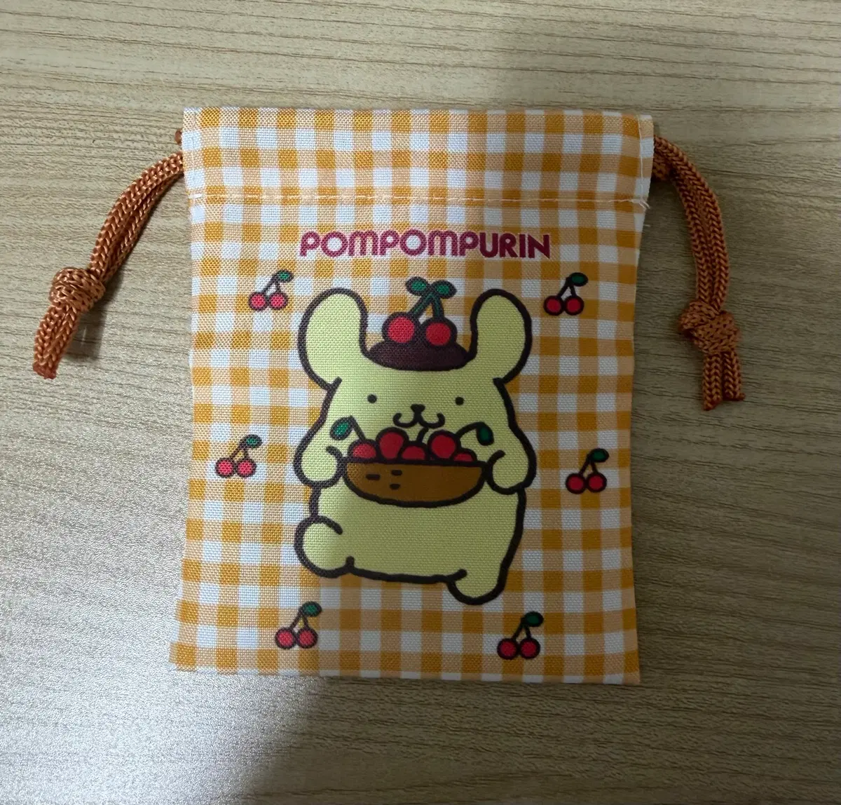 폼폼푸린 파우치