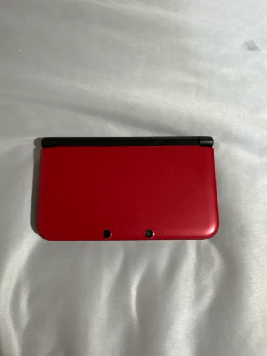 닌텐도 3ds xl(구큰다수) 레드 한국판 판매합니다
