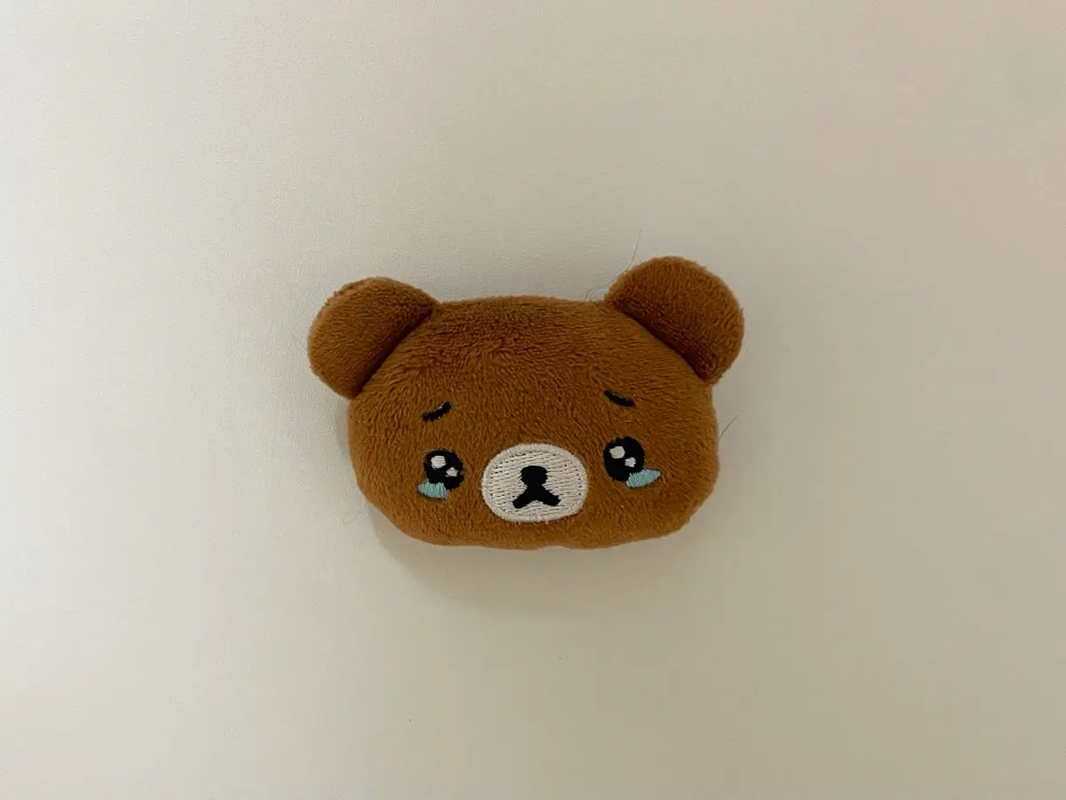 리락쿠마 차이로이 코구마 이모지 뱃지 정품
