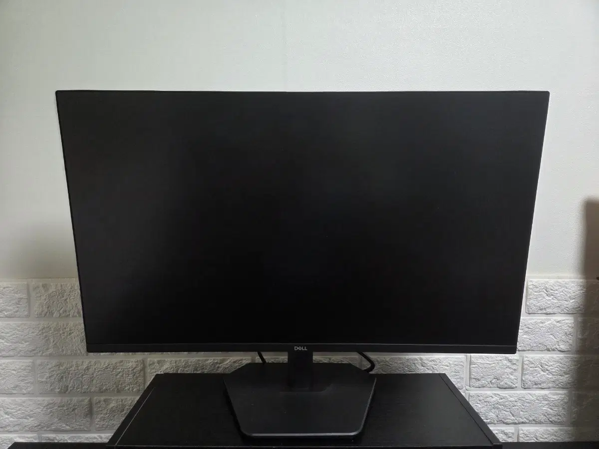 델 27인치 FHD 200HZ 게이밍 모니터 판매합니다. 설명 필독 부탁 드립니다~