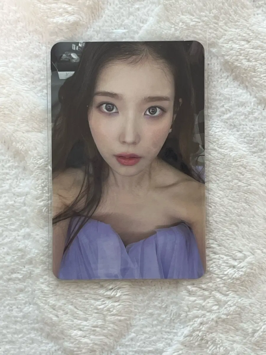 아이유 라일락 포토카드 판매