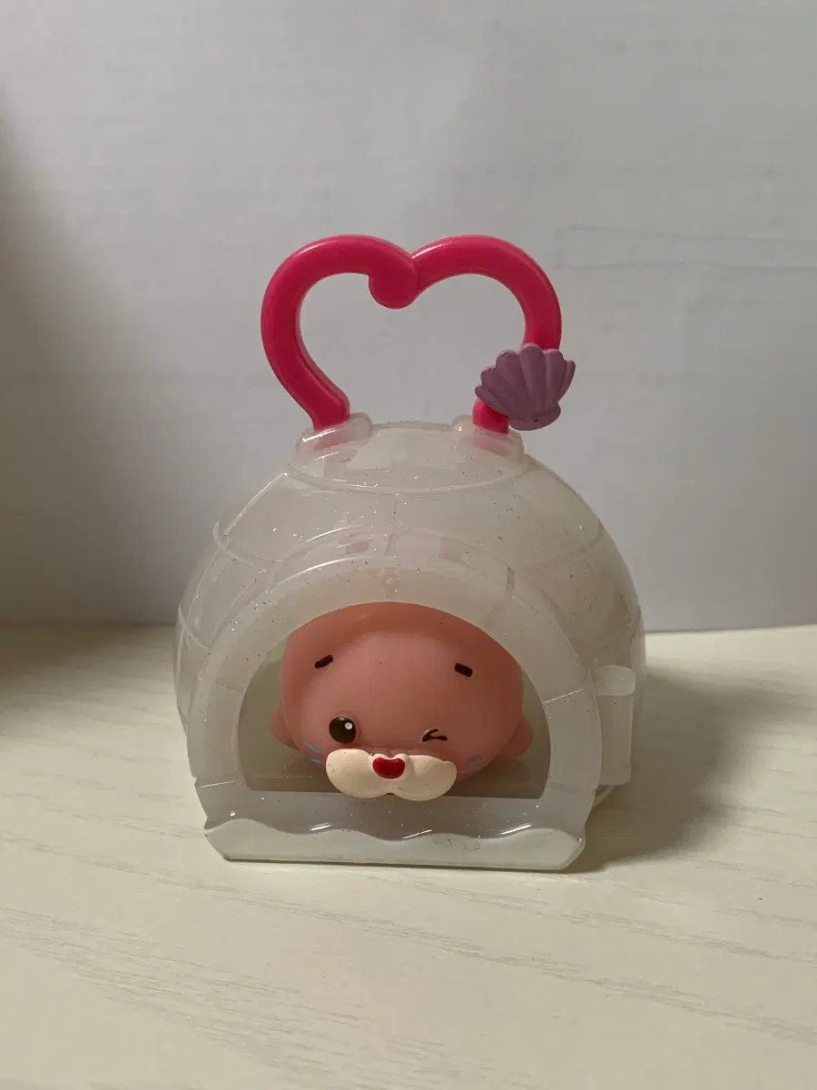 아기물범 윙크와 이글루집 피규어 장난감 하프물범
