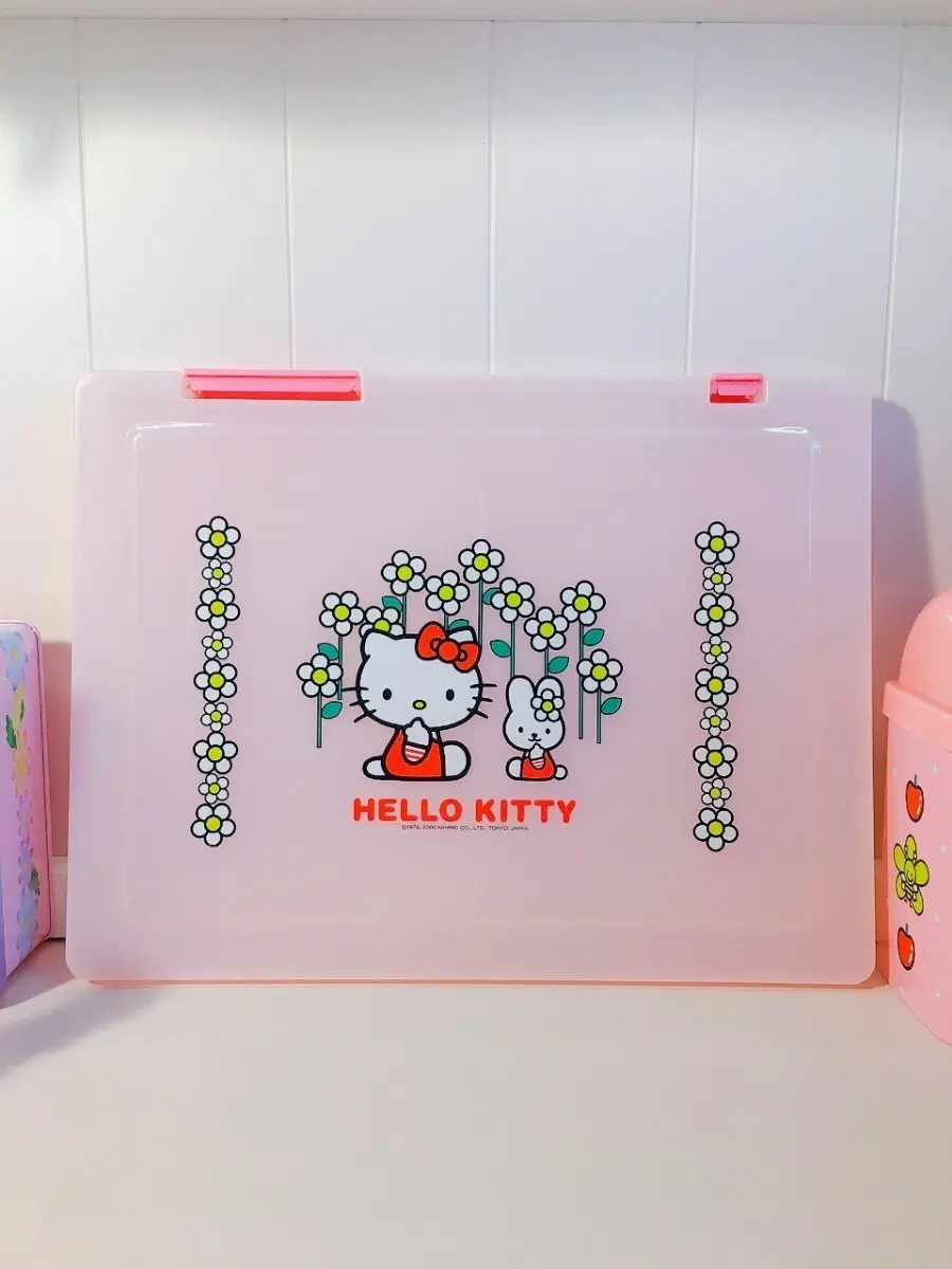 산리오 레트로 고전 키티 캐시 A4 파일철 파일함 서류함
