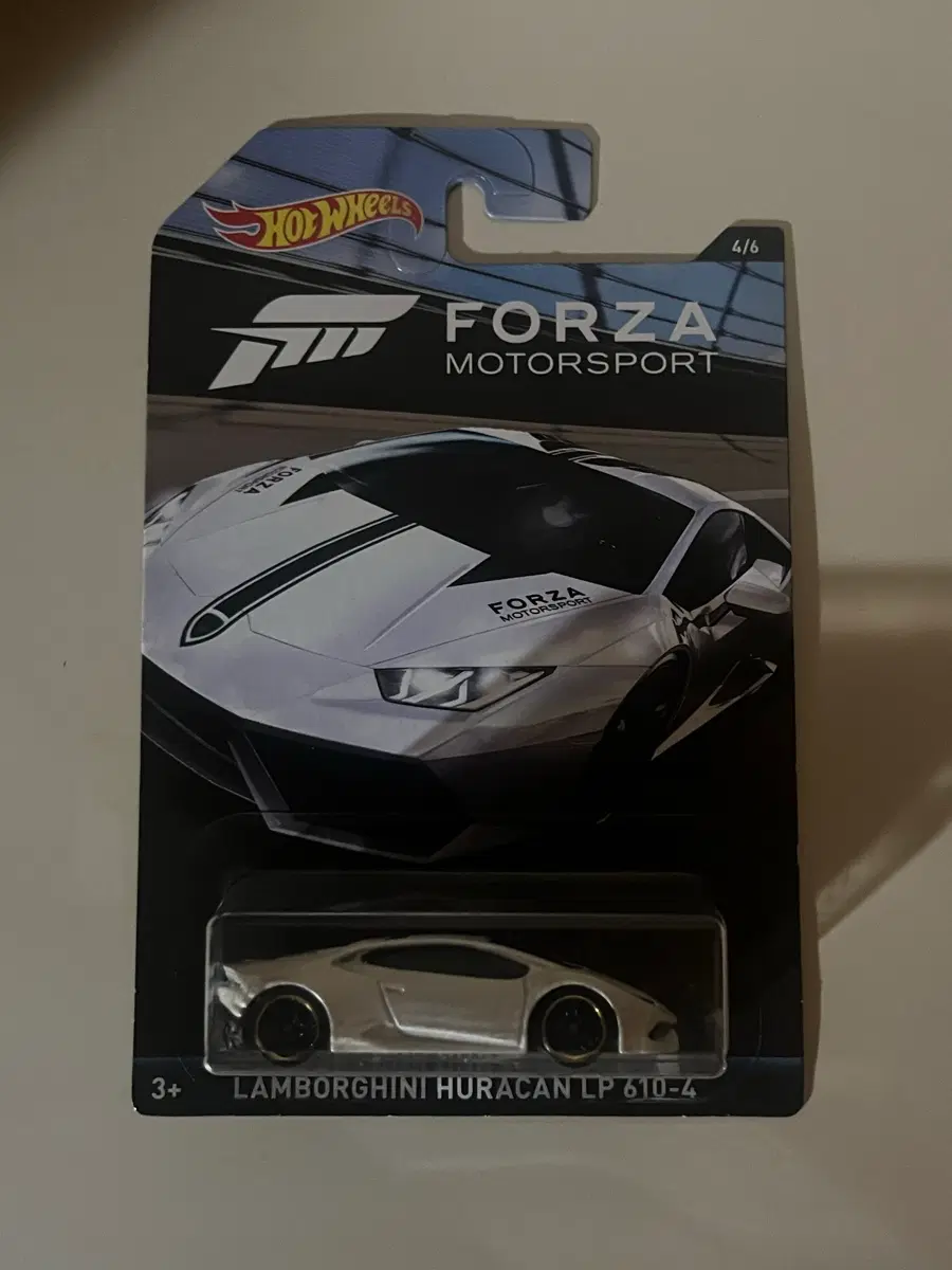 핫휠 1:64 람보르기니 우라칸 LP 610-4 모형