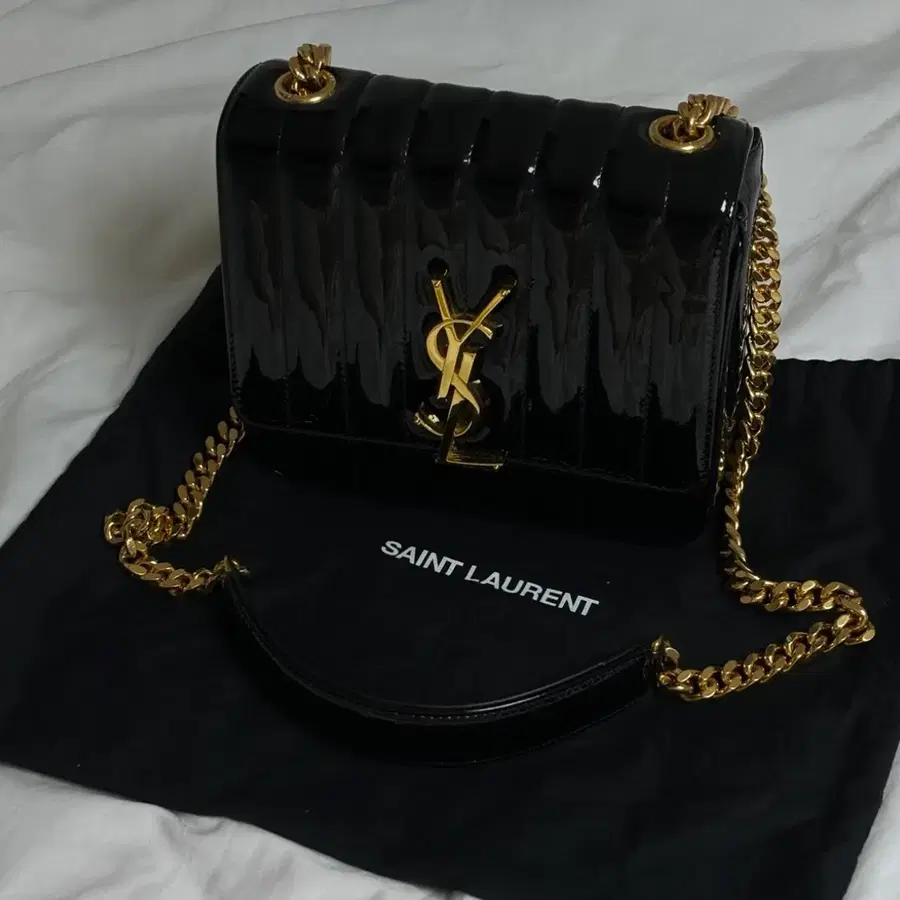 생로랑 vicky 비키백