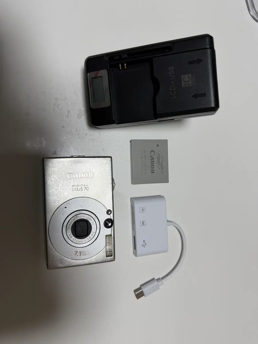 캐논 IXUS 70 디지털 카메라